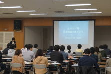 心エコーセミナーのセッション中、参加者が講演を聴いている様子。