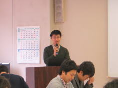 福島アドバンスド・コースで講演する参加者と聴講者の様子。