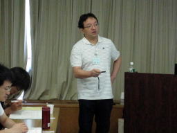 福島アドバンスド・コースで講義を行う講師と参加者の様子。