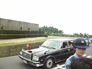 Photo: Prince Hironomiya and Princess Masako visited our School of Nursing.