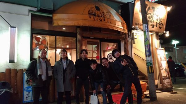 2回目の送別会後の記念写真。