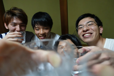 2次会やすらぎでの乾杯写真