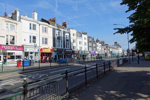 ブライトン市の街並みの風景写真。