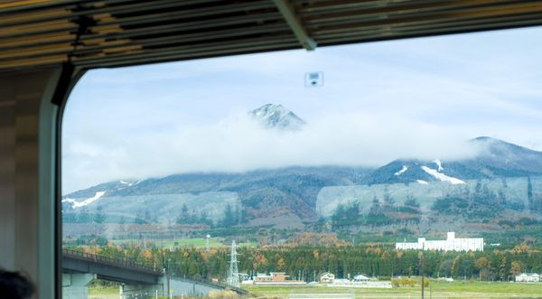車窓からみえた磐梯山の風景。