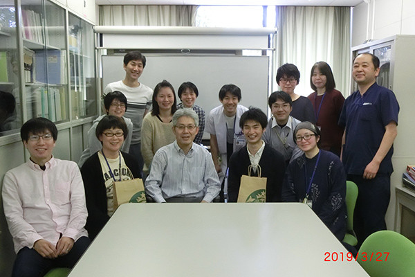 お祝い会の様子。