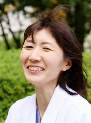 鈴志野　聖子