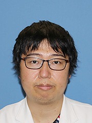上野　智史