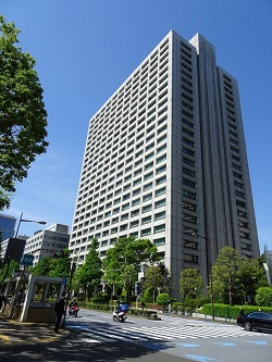 環境省が入るビルの外観