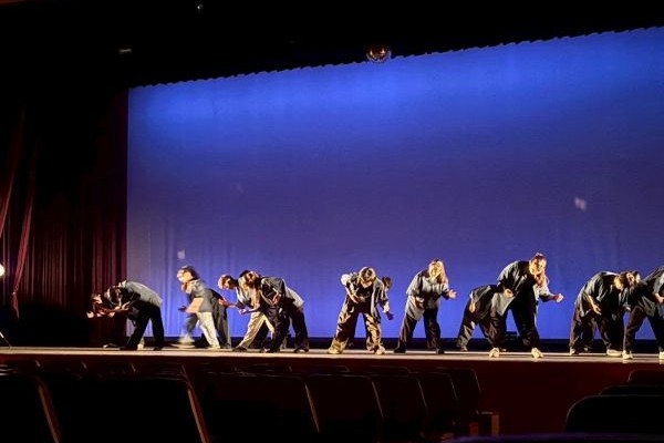 ストリートダンスサークルZACCによる単独ライブのリハーサルの様子。