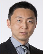 認知症疾患医療センターのセンター長、三浦至氏のポートレート。