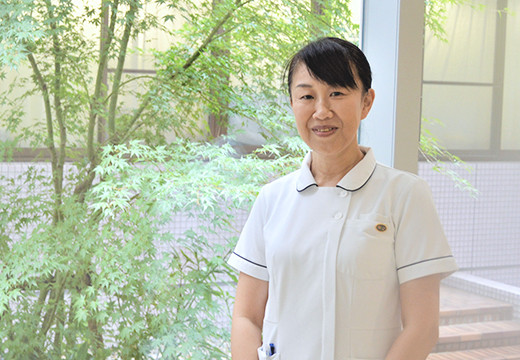 精神看護専門看護師(リエゾンナース)の写真。