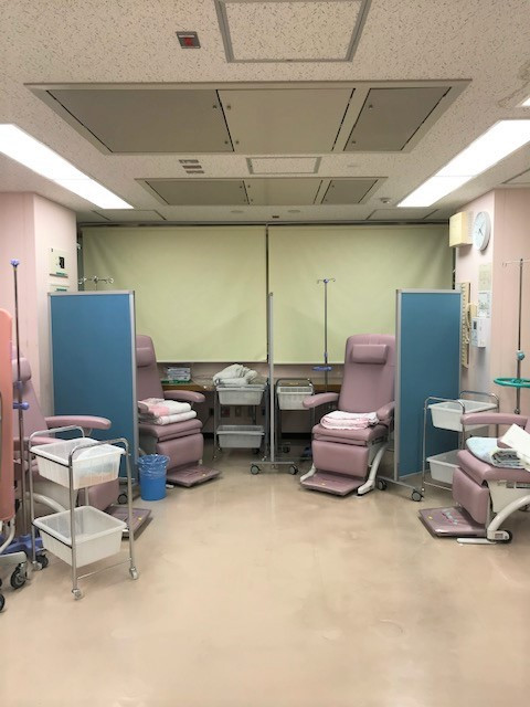 検査や治療後に患者様が休憩をするリカバリー室の写真。