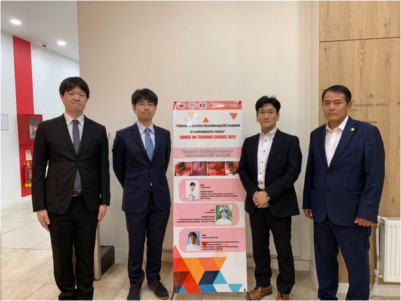 モンゴルハンズオンセミナーで参加者たちとの記念写真。