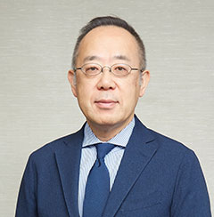 画像：腫瘍内科学講座　主任教授　臨床腫瘍センター　部長　佐治 重衡