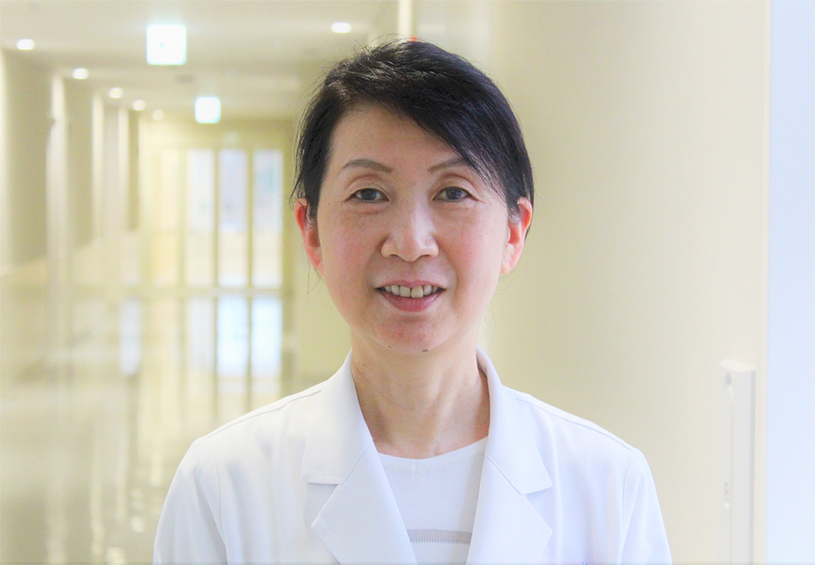 薬剤部長　黒田純子さんの写真