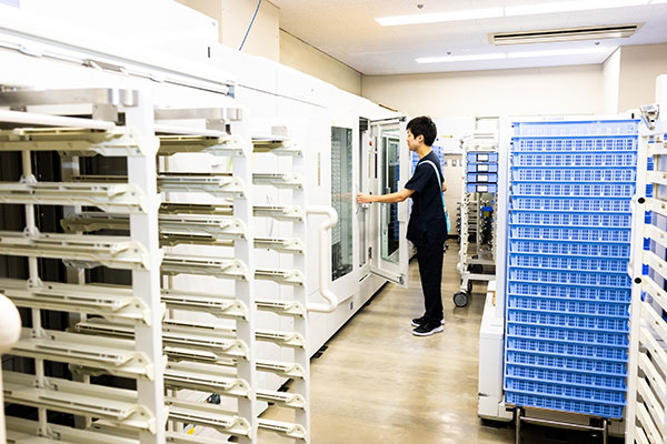 注射供給室の風景画像。