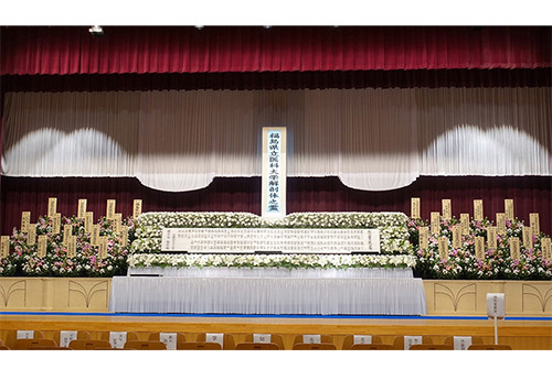 「第76回解剖慰霊祭」における学長式辞を掲載しました。(10月29日挙行)