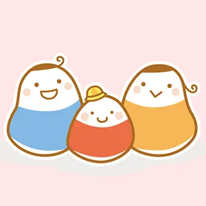 三人のキャラクターが笑顔で並んでいるイラスト。左から青い服、赤い服、オレンジの服を着たキャラクター。背景は淡いピンク。
