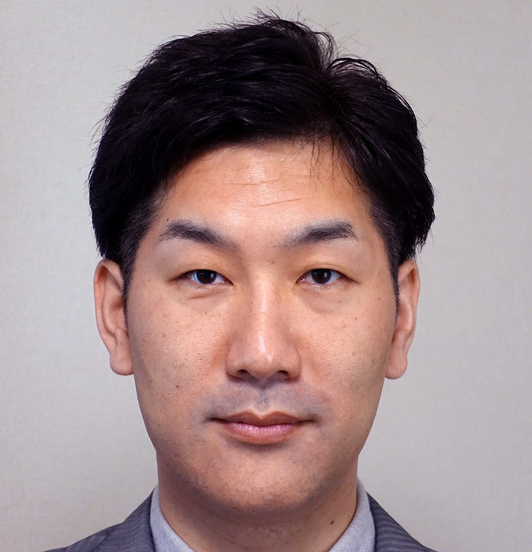 井口　善生